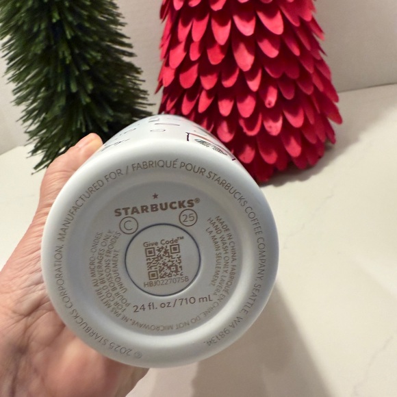 Roller Rabbit X Starbucks 24oz Stainless Steel Straw Tumbler 2025 NEW - Picture 3 of 5